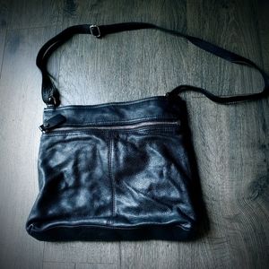 Margot Black Leather Crossbody Bag with Adjustable Strap